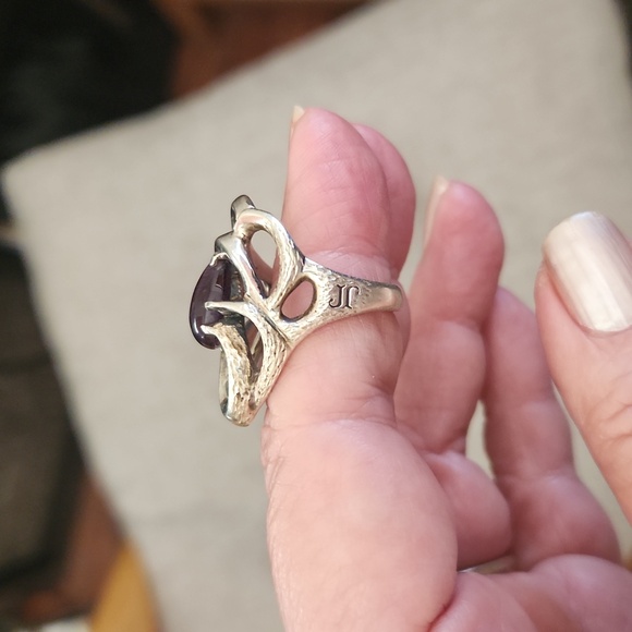Amethyst/February Artisan ring/sterling silver - Picture 3 of 10